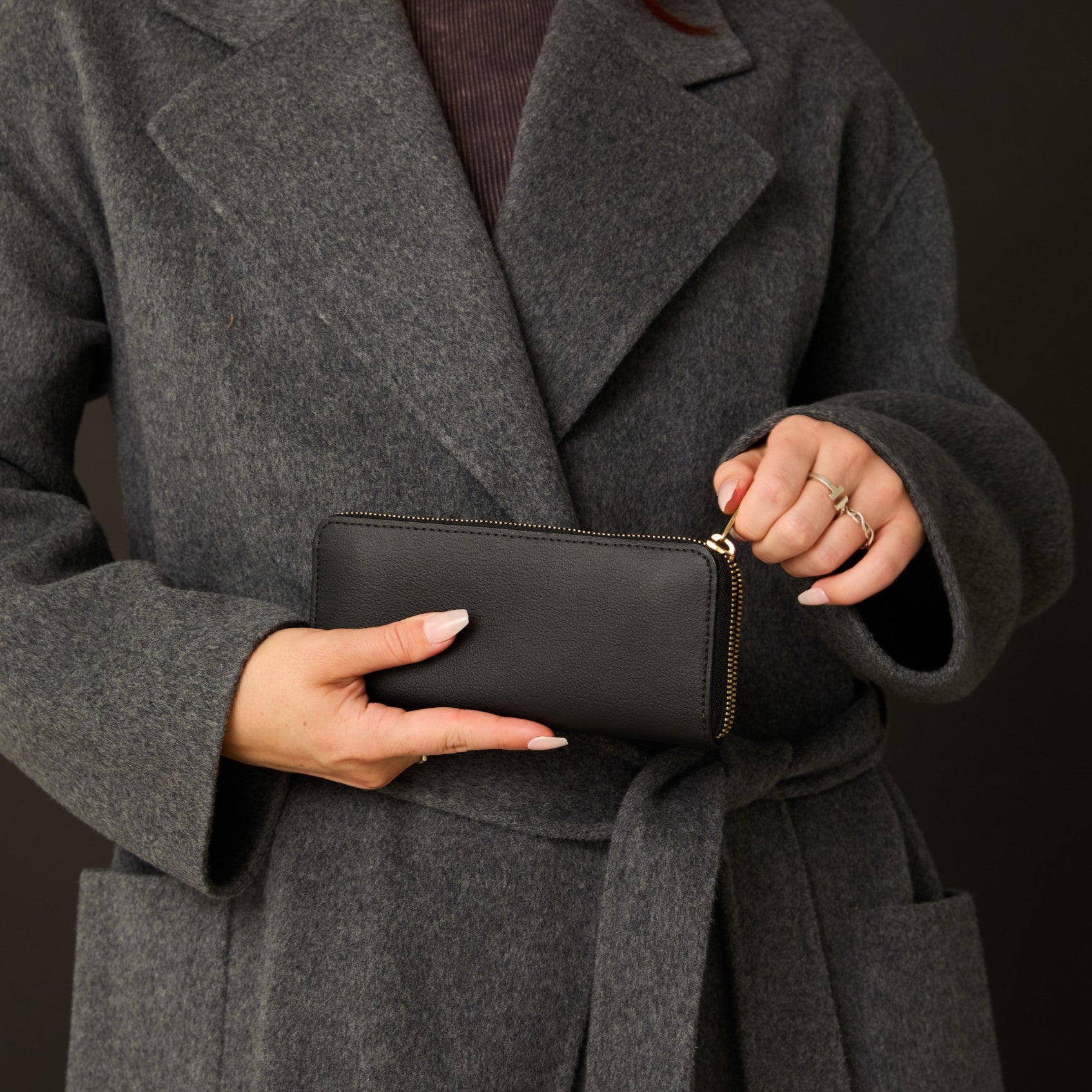Gala Long Wallet (Black / Lipstick Red)