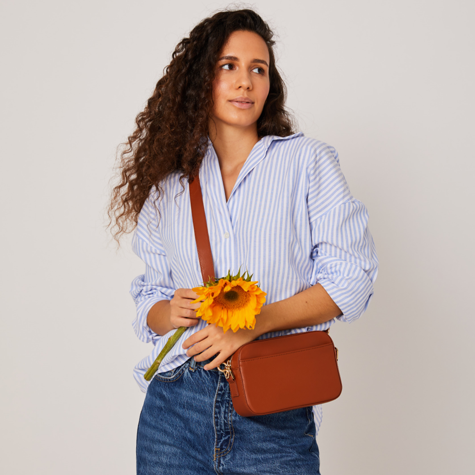 Sample Sale - Gala Crossbody Camera Bag (Brown)
