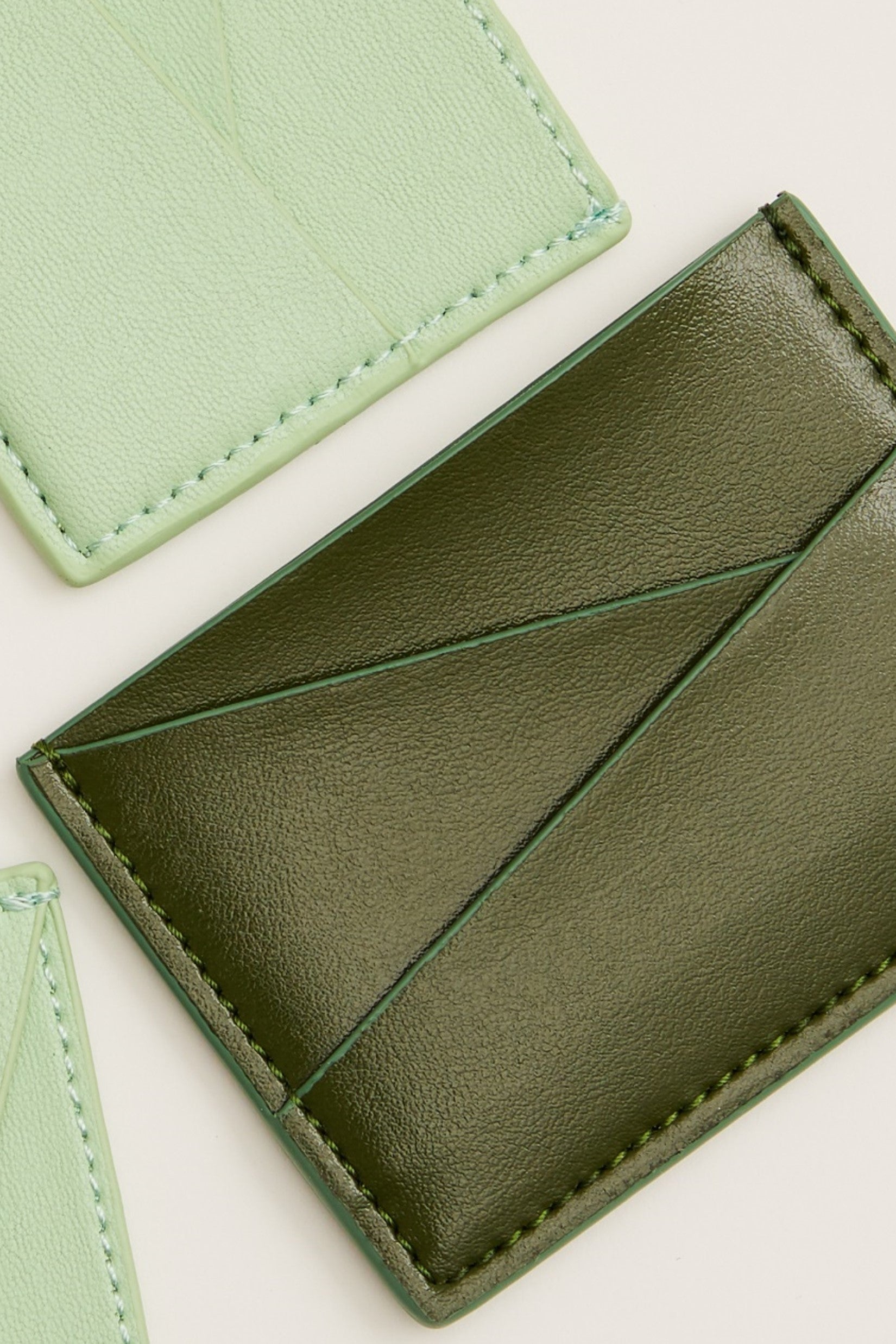 green vegan cardholder made from cactus