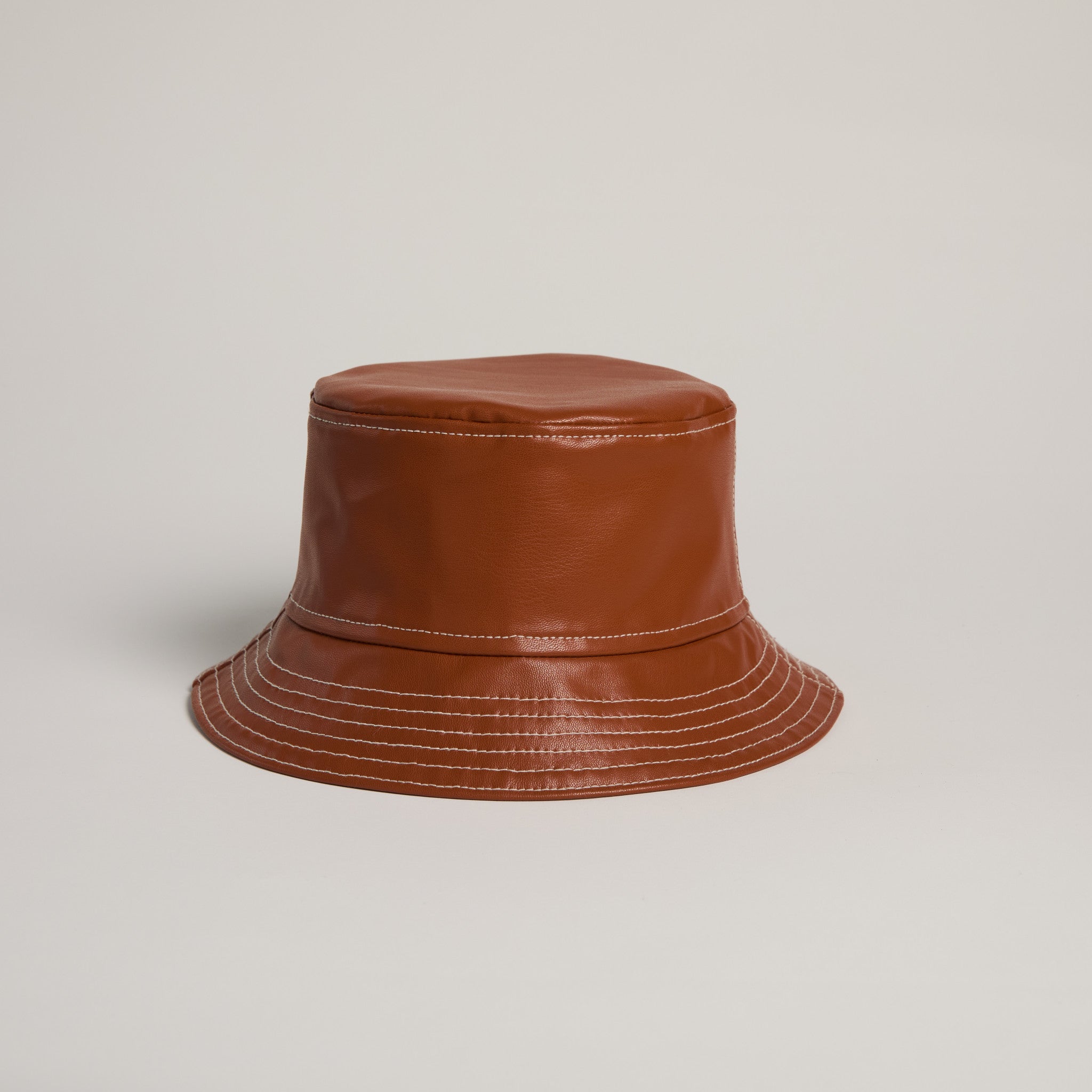 Apple leather brown bucket hat