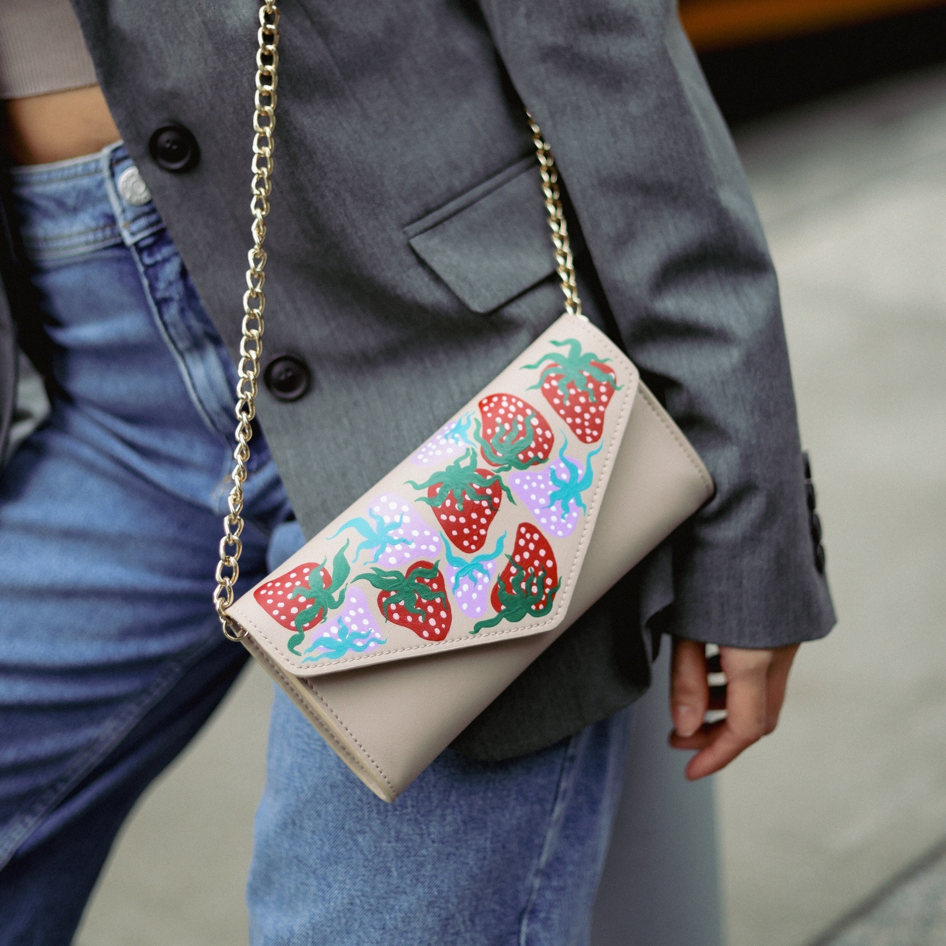 "Strawberry" Gala Clutch / Wallet-on-Chain