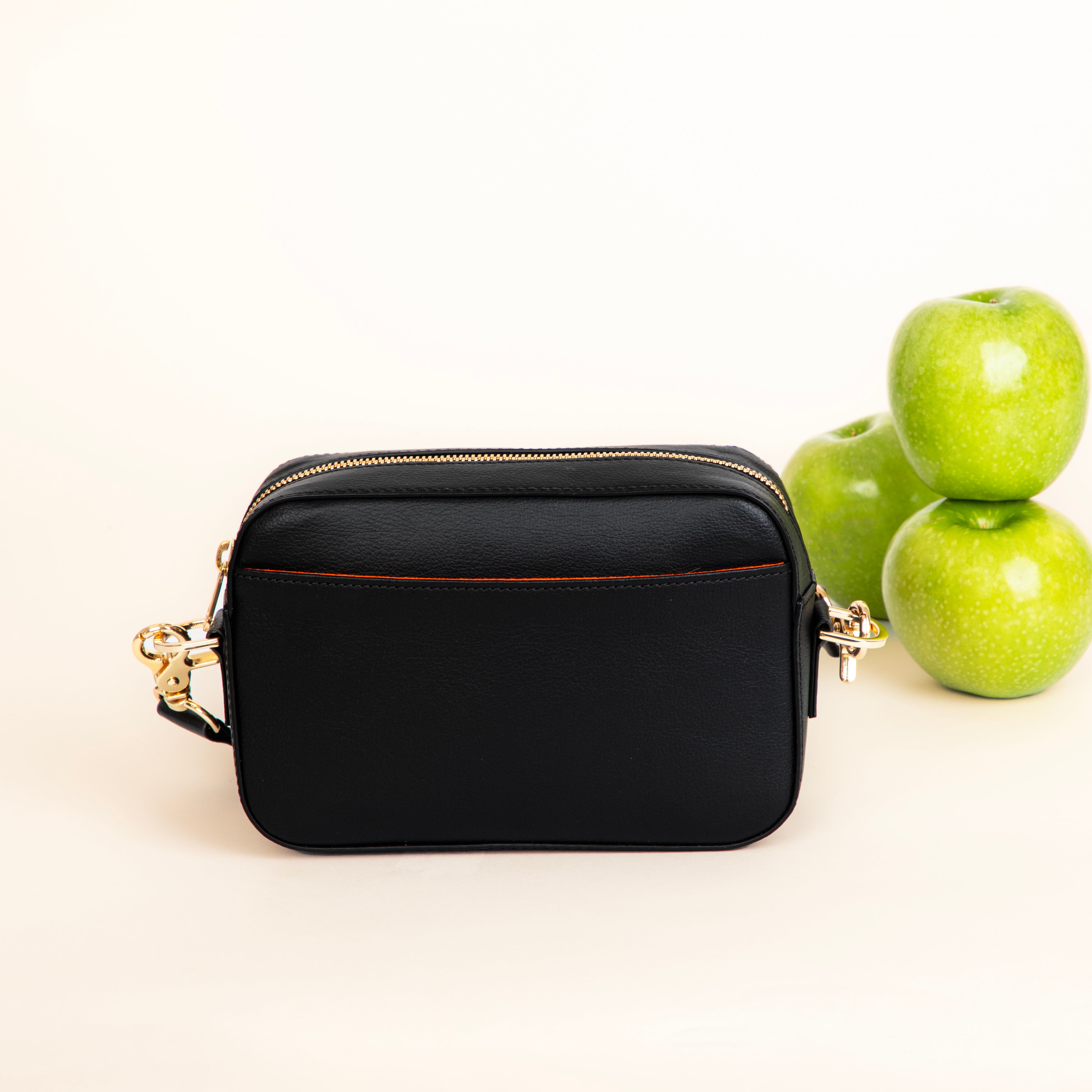 Gala Crossbody Camera Bag (Black)  Crafted from Natural Apple Peel –  Allégorie